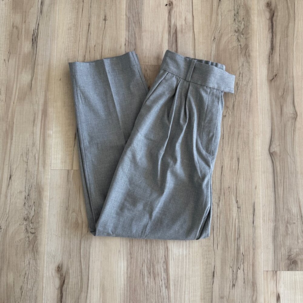 H&M Ankle Length Creased Trouser Pant - Size 4
